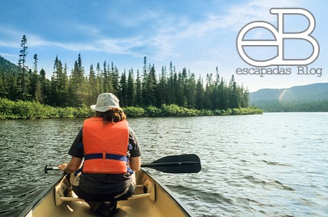 En canoa por Canada